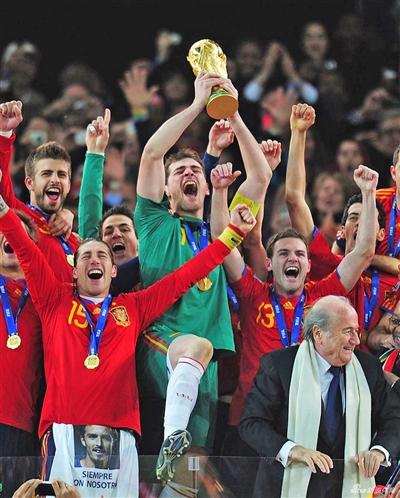 西班牙拿了欧洲杯冠军（西班牙夺得欧洲杯）