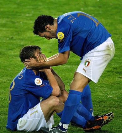 04欧洲杯意大利荷兰（04年欧洲杯 意大利）