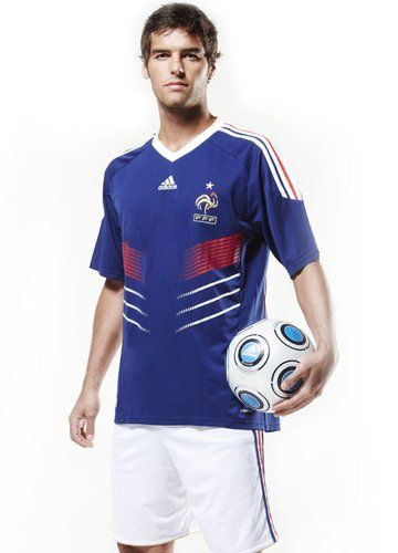 法国欧洲杯球衣臂章（欧洲杯法国球服）