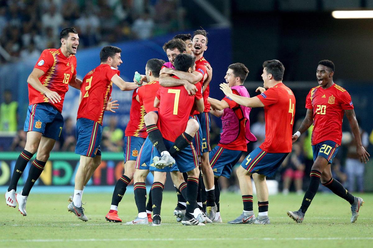 西班牙19号欧洲杯（西班牙足球欧洲杯）